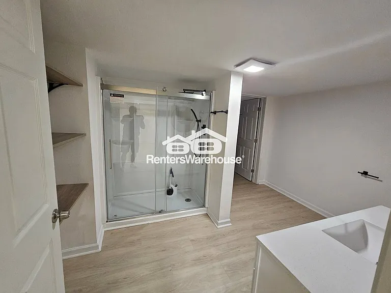 2530 Wellsley Ln — Photo 38