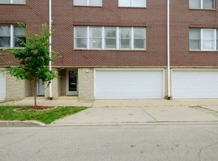 2007 Maple Ave, Evanston, IL 60201