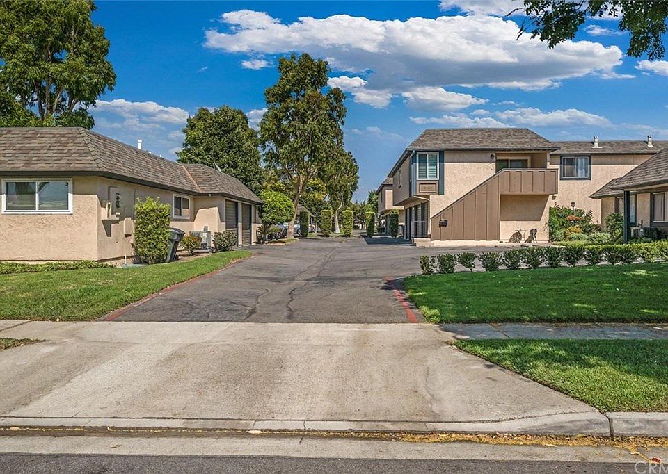 1st image of 1124 S Clifpark Cir #37P