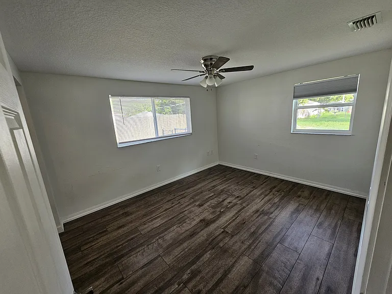 4416 E Drake Blvd — Photo 5