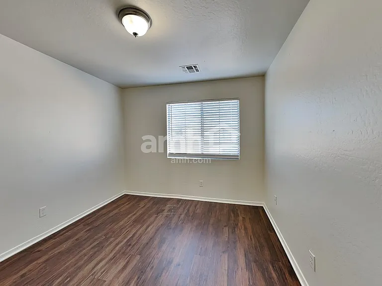 11019 E Arbor Ave — Photo 18