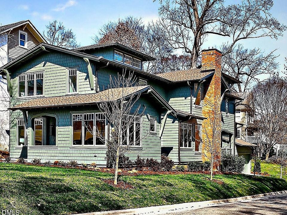 1st image of 213 Poplar St