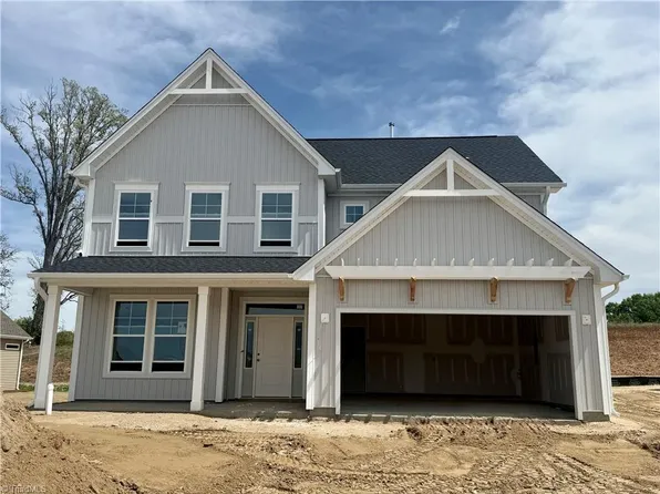 515 Yarrow Dr, Lexington, NC 27295