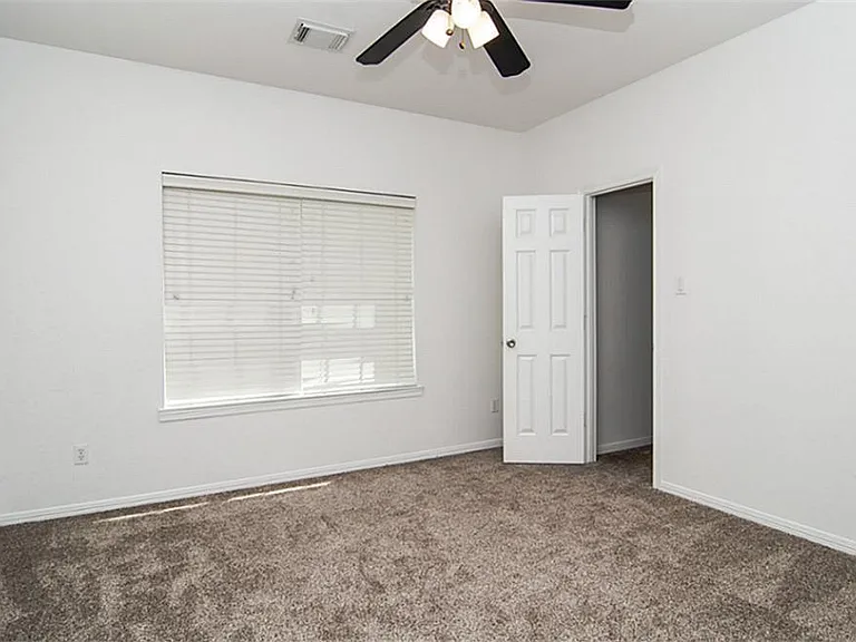 143 N Shawnee Ridge Cir — Photo 19
