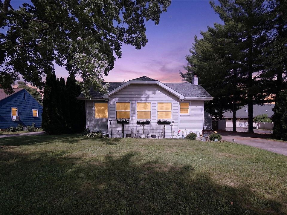 1st image of 1023 Evanston Dr