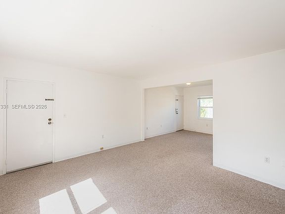 4th image of 5471 SW 78th St #16D