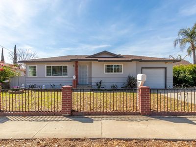 909 N Midway Dr, Escondido, CA, 92027