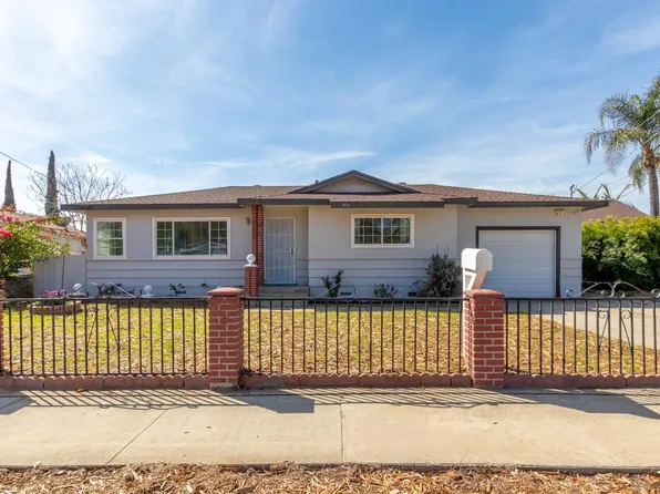 909 N Midway Dr, Escondido, CA 92027