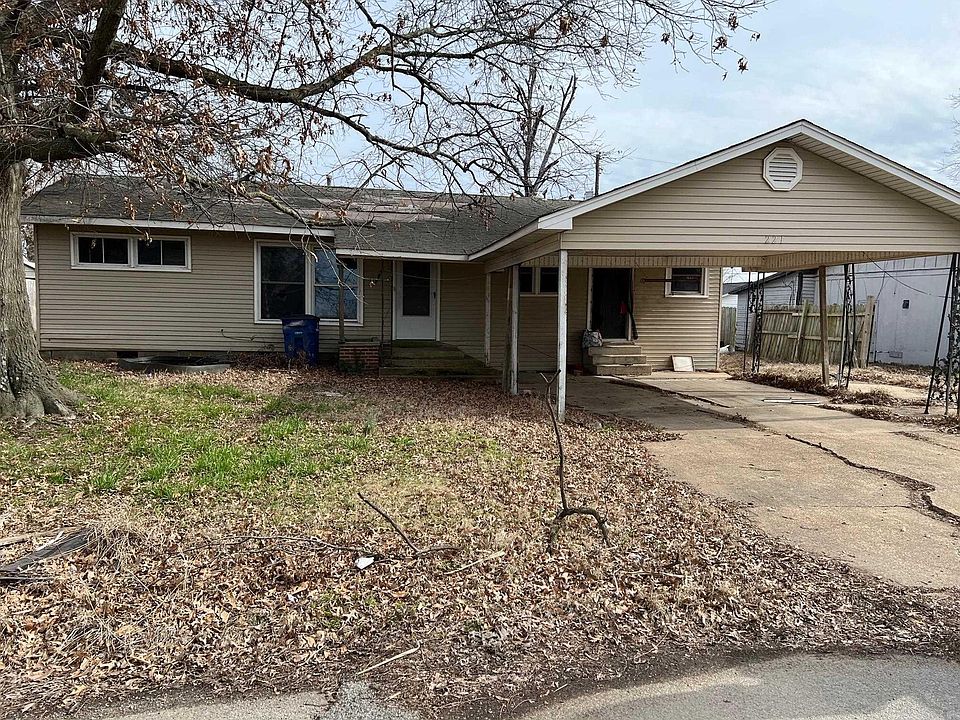 221 11th St, Marked Tree, AR 72365 Zillow
