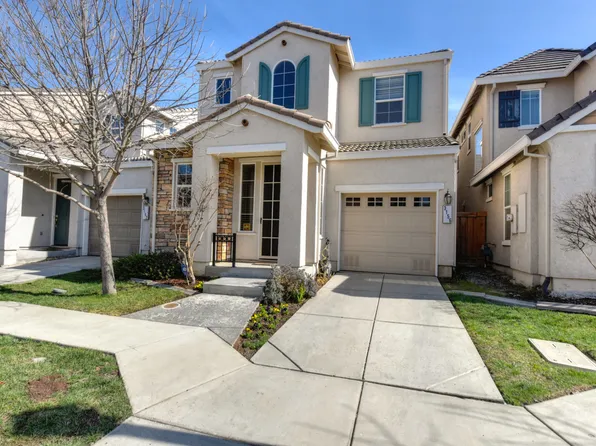 3156 Touchman St, Sacramento, CA 95833