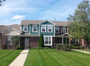 222 Longview Dr, Elgin, IL 60124