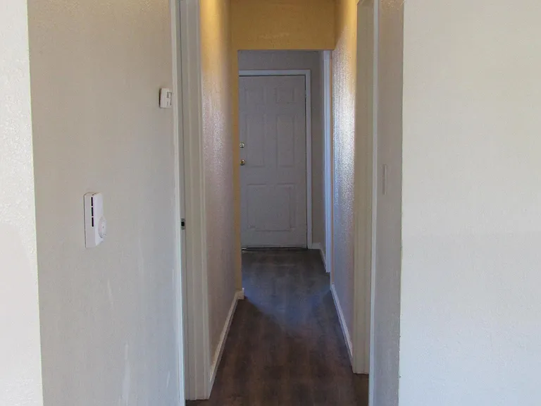 10625 Sheridan Ave S — Photo 13