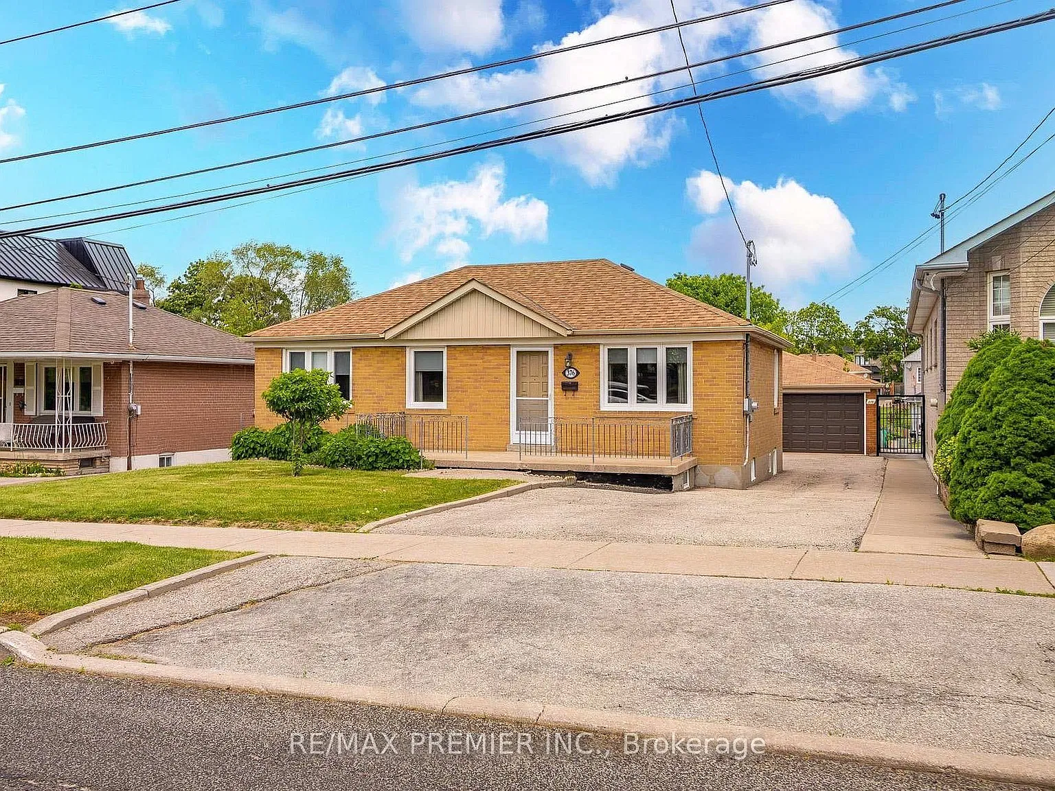 3 bed, $3,100 — Photo 1