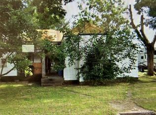 209 S Spring St, Perryville, MO 63775