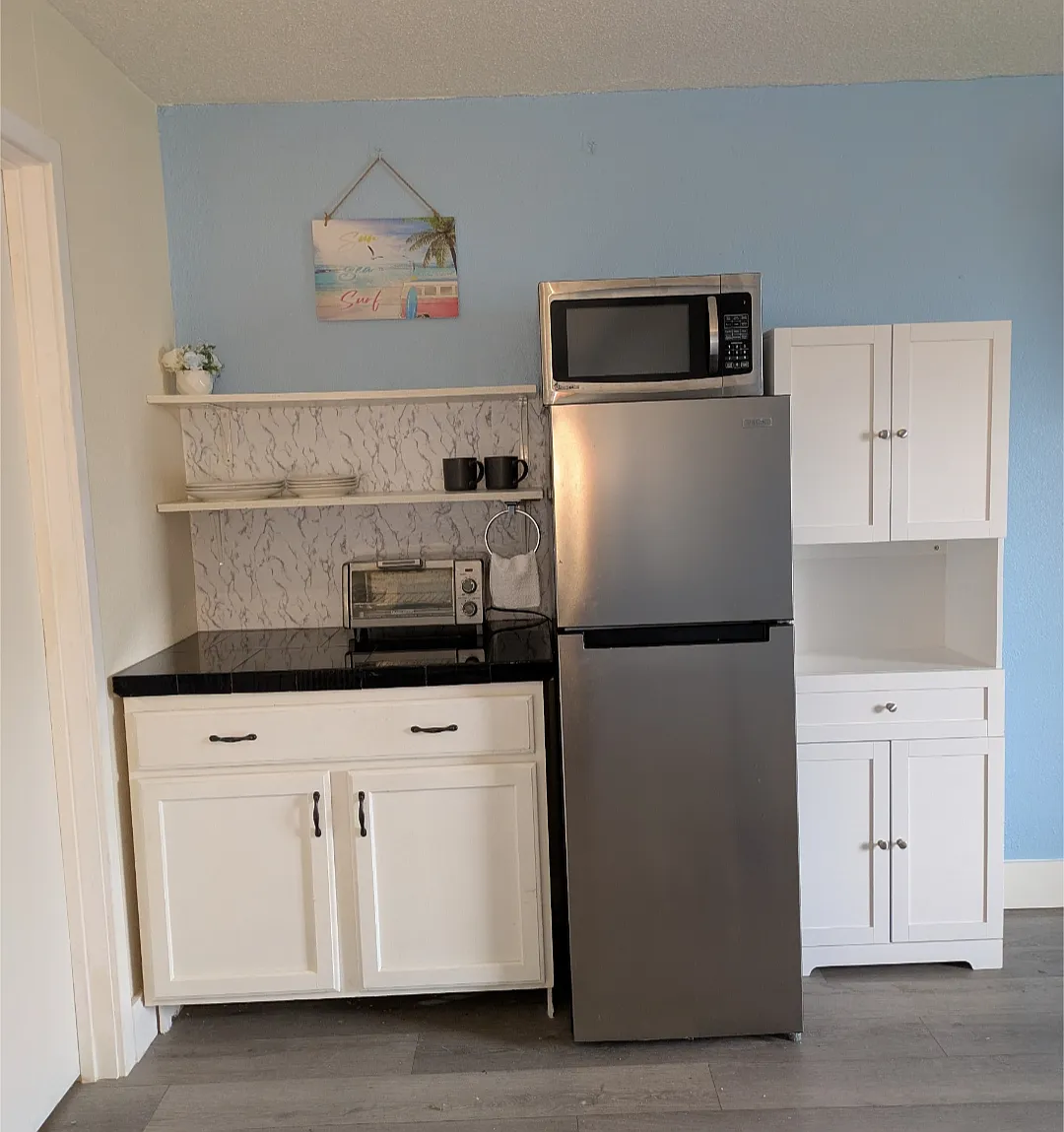 7150 N Tamiami Trl — Photo 1