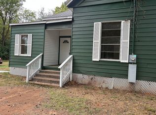 1411 N Sycamore St, Palestine, TX 75803