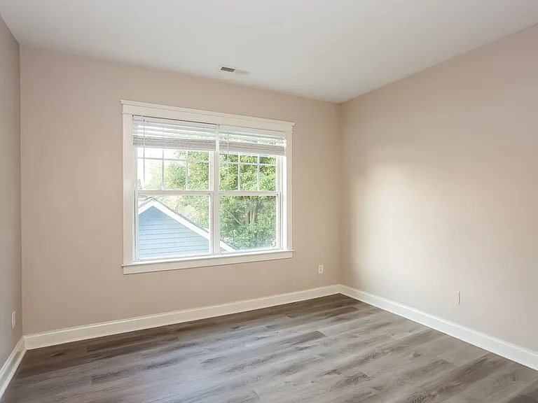 8116 Bud Henderson Rd — Photo 14