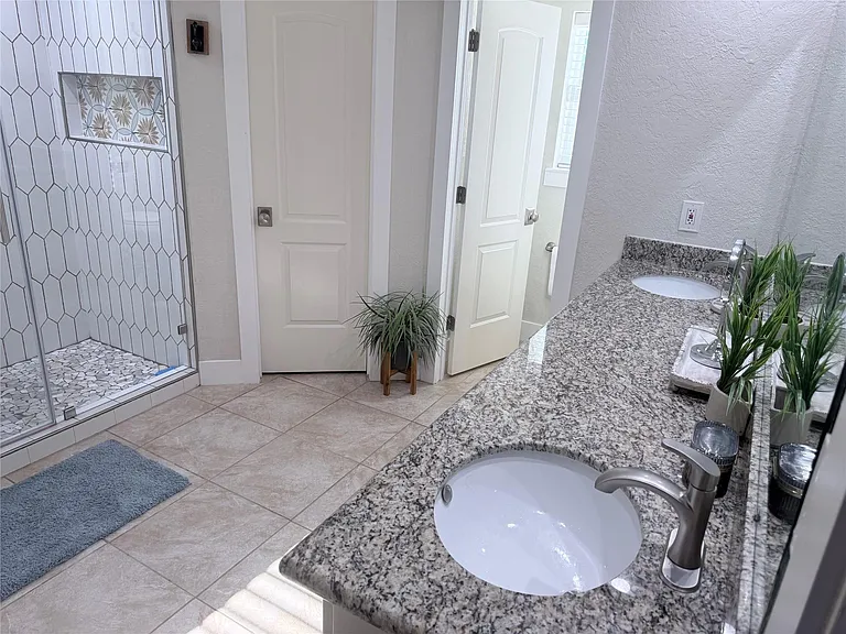 4012 Chile Dr — Photo 10
