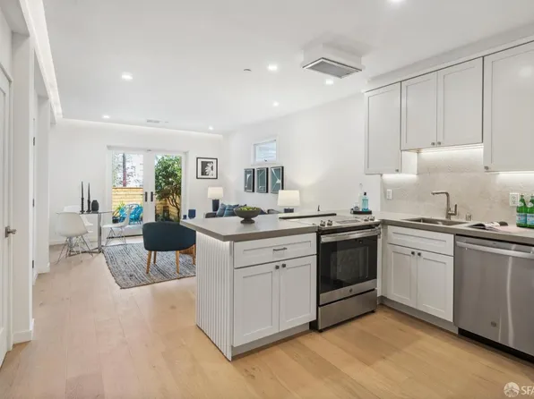 136 Parnassus Ave APT 4, San Francisco, CA 94117