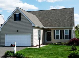 7 Kenington Rd, Avon, CT 06001