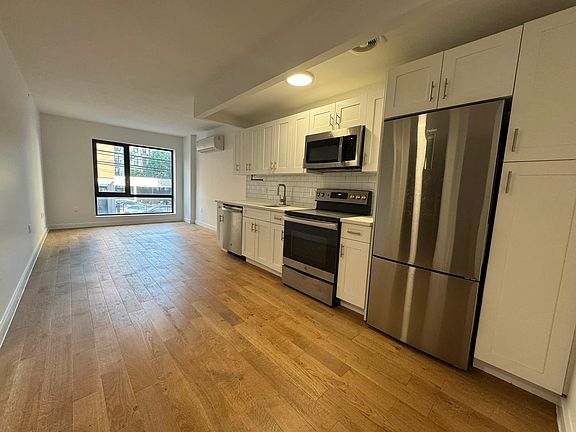 2nd image of 375 Grove St APT 2B