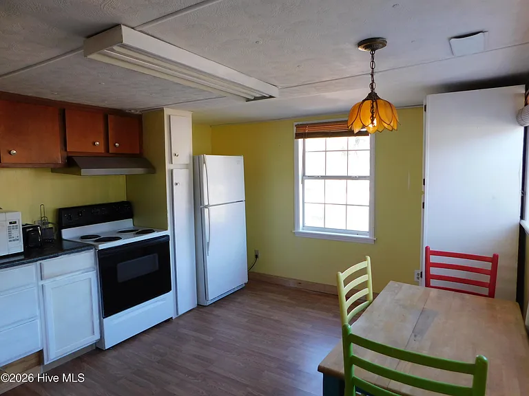 141 Black Duck Rd — Photo 2
