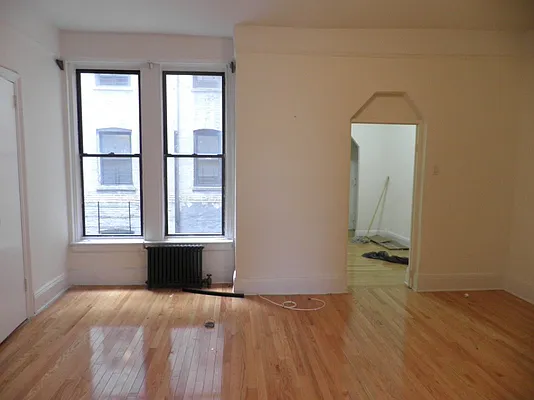 Rented by Bohemia Realty Group | media 32