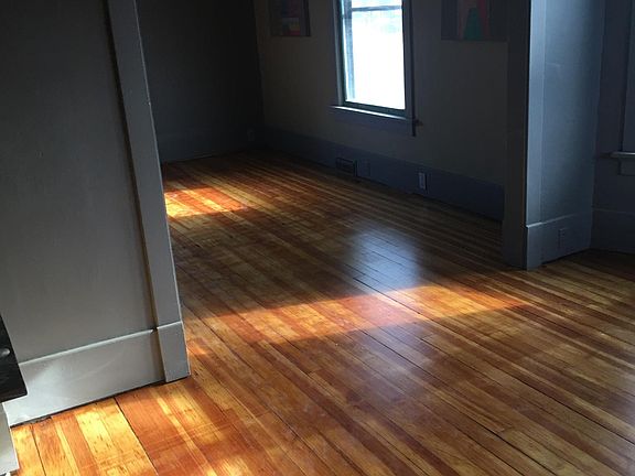 Main floor. Floors recently refinished