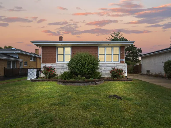10509 Kedvale Ave, Oak Lawn, IL 60453