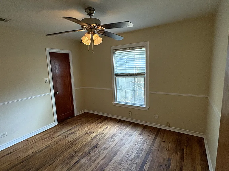 2915 Olive St — Photo 8
