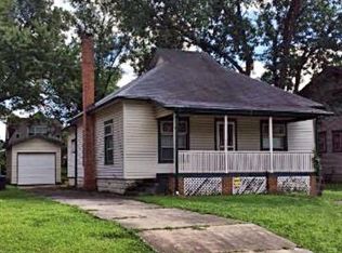 811 W 9th St, Pittsburg, KS 66762