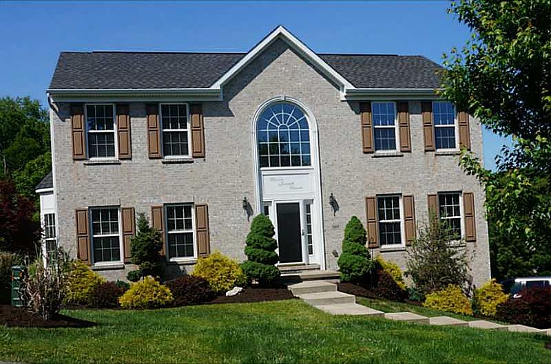 Excellent curb appeal