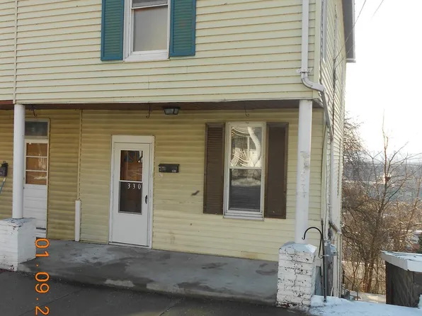 330 S 4th St, Steelton, PA 17113