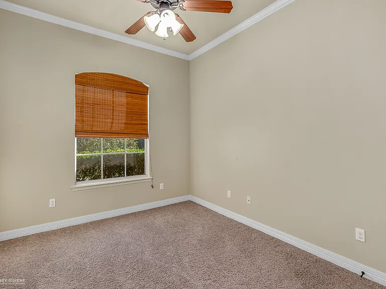 112 Clear Brooke Dr — Photo 18