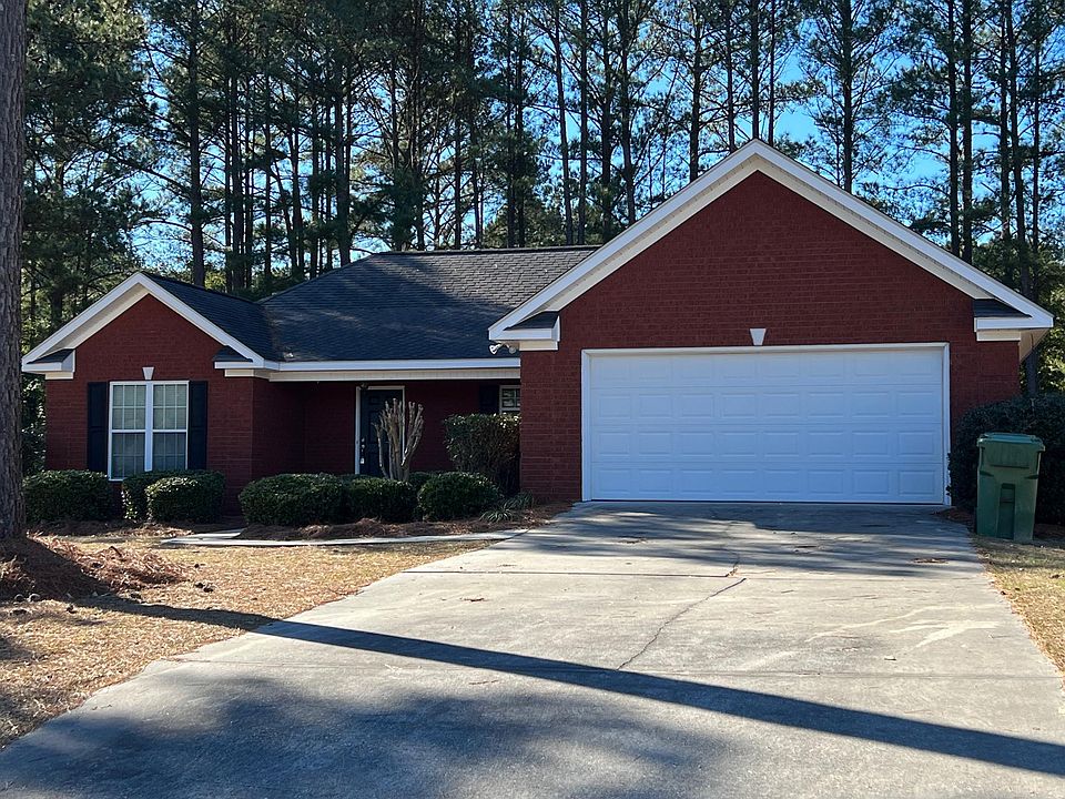 1st image of 1028 Moss Creek Cir