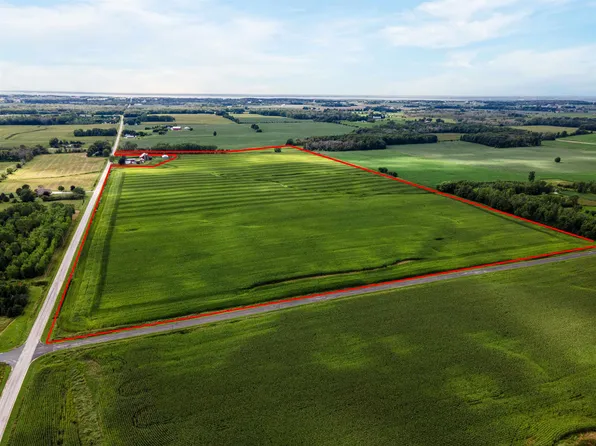 Faro Springs Rd, Hilbert, WI 54129