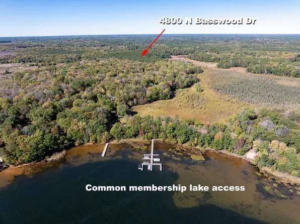 4800 N Basswood Dr, Webster, WI 54893
