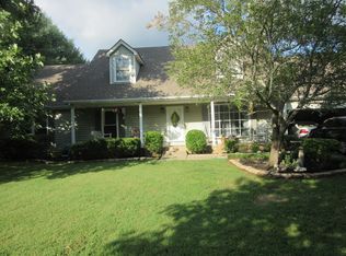 1336 Farmwood Dr, Murfreesboro, TN 37128