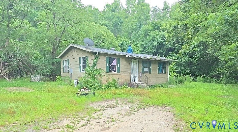1st image of 1135 Devils Bottom Rd