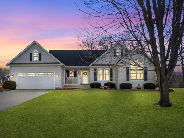 4869 Jacobson Dr, Jackson, MI 49201