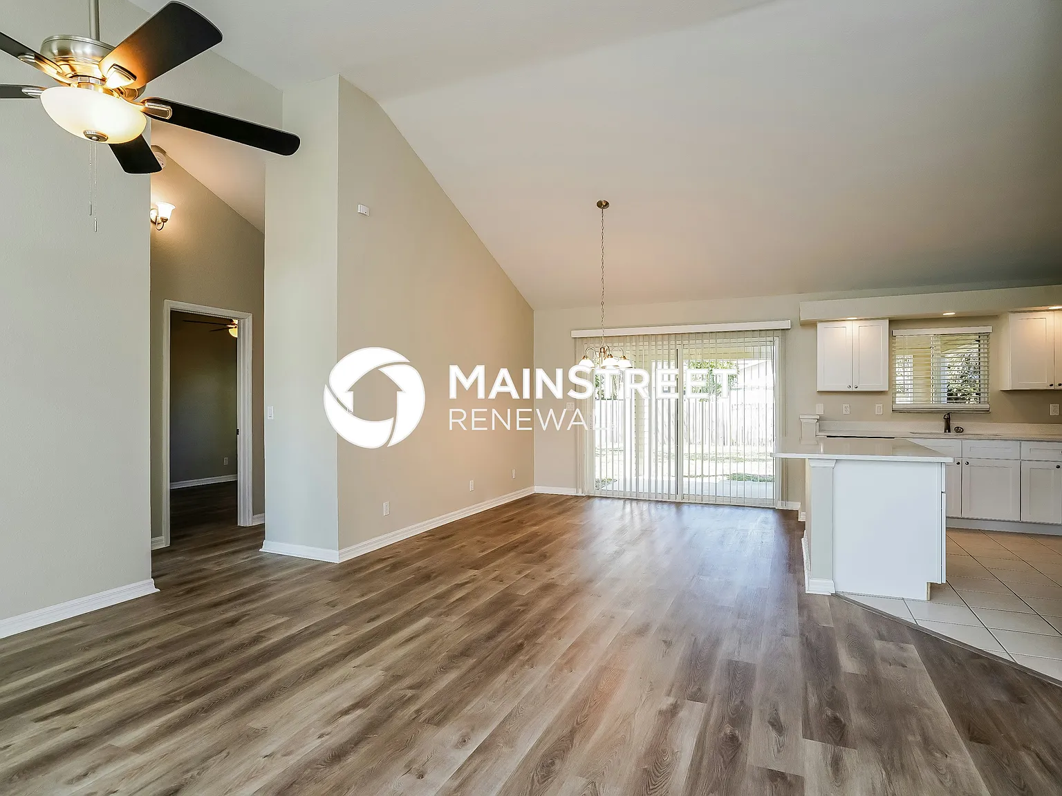 1208 SW 1st Ave — Photo 3