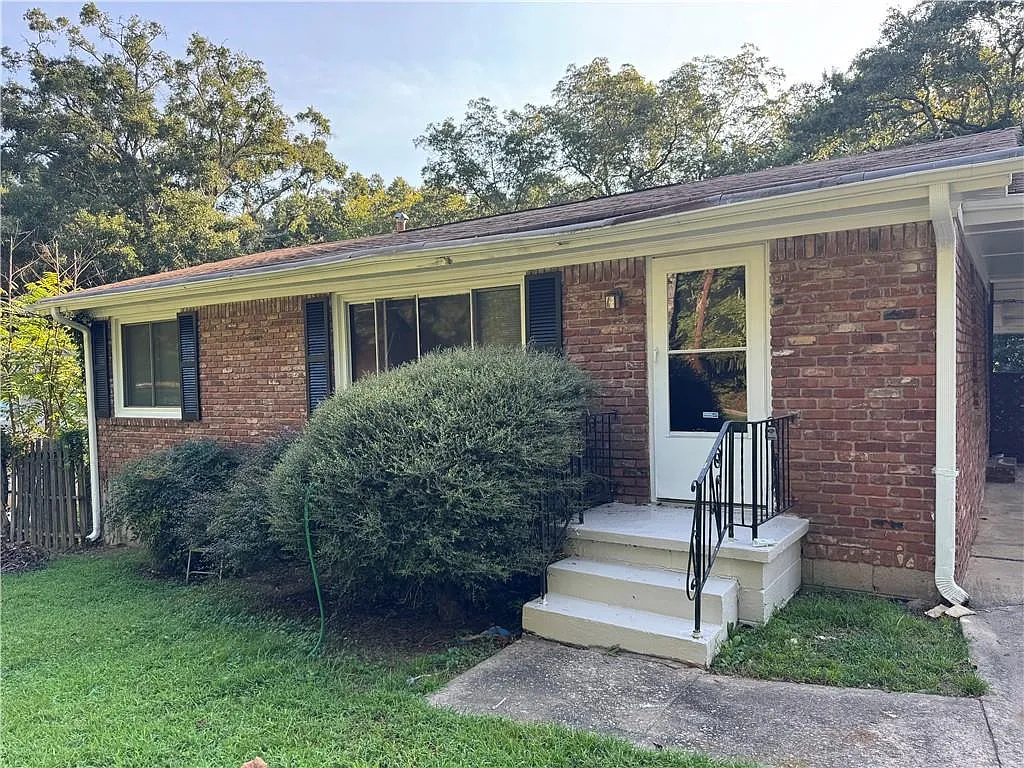 3 bed, 2.0 bath, 864 sqft, $1,850 — Photo 1