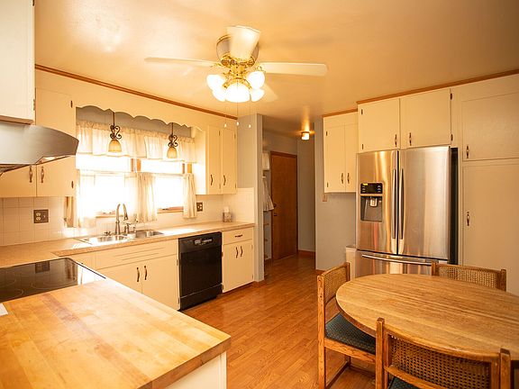 3rd image of 607 S 25th St