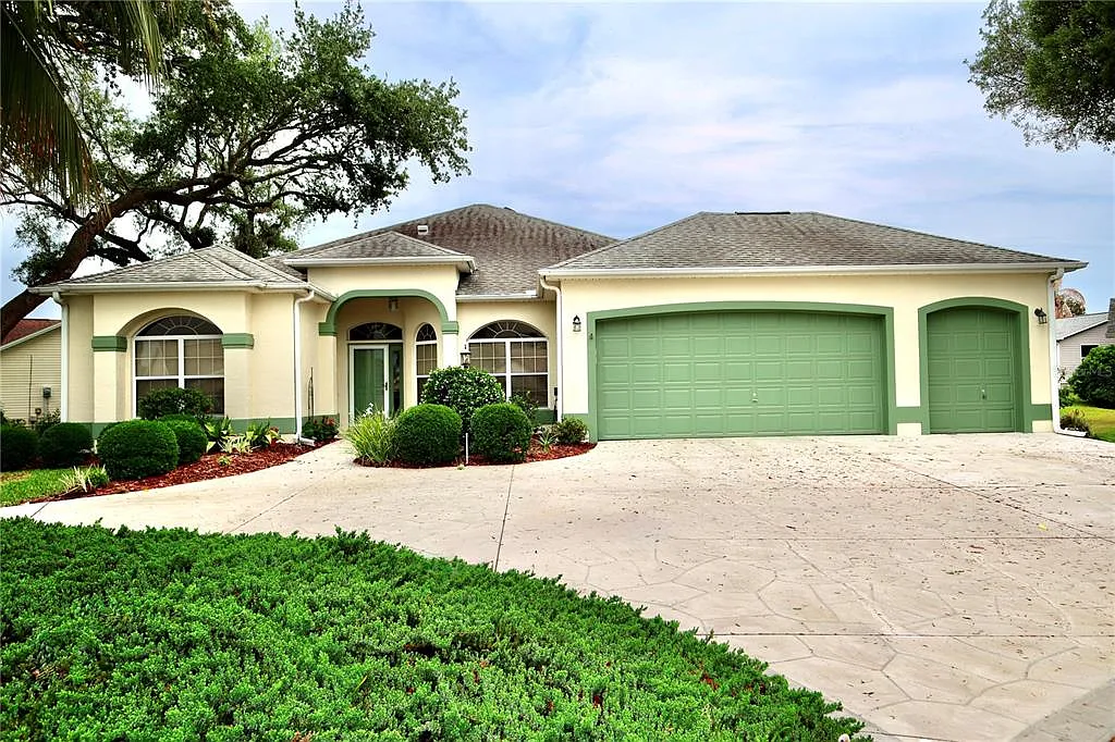 3 bed, 3.0 bath, 2312 sqft, $3,500 — Photo 1