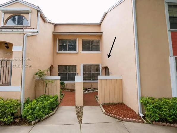 11856 NW 11th St #11856, Pembroke Pines, FL 33026