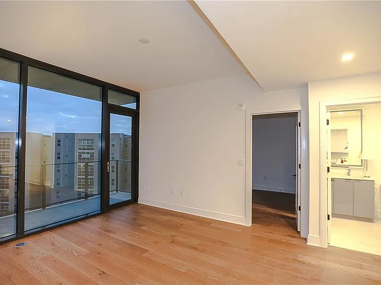 788 W Marietta St NW #303 — Photo 6