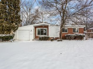 14630 Oak Park Blvd, Oak Park, MI 48237