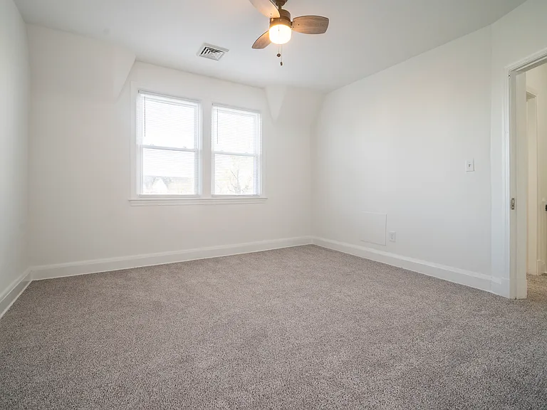 2493 Fairway — Photo 14