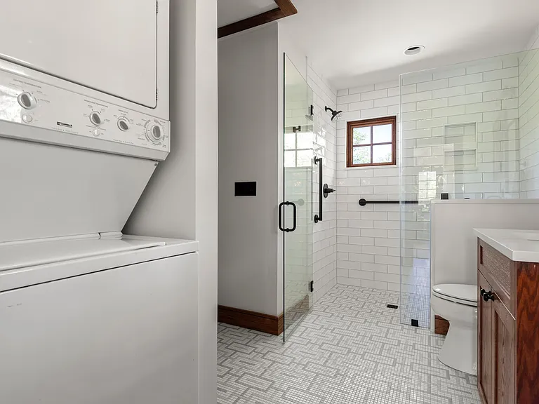 87 Kenilworth Rd #B — Photo 13