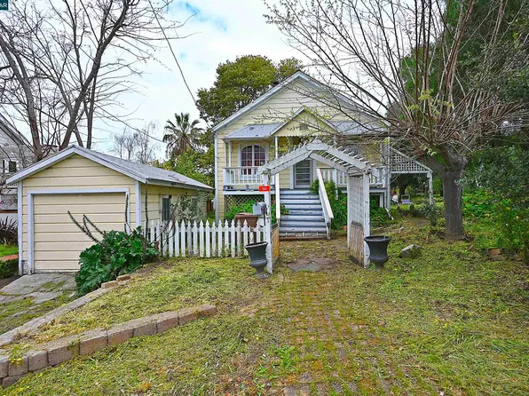 921 E 6th St, Benicia, CA 94510